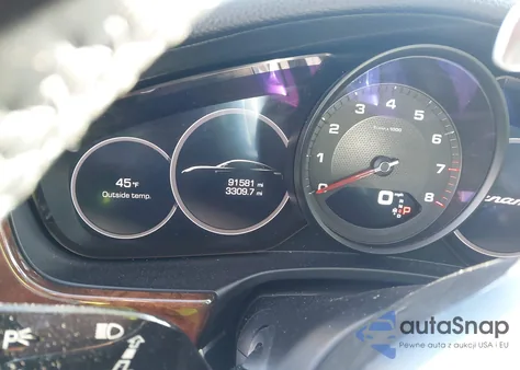 2018 Porsche Panamera 4 из США, поврежденный, VIN WP0AA2A75JL101673